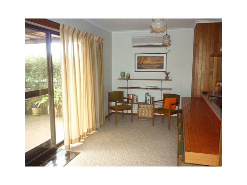 10 Campbell Street, Donald VIC 3480