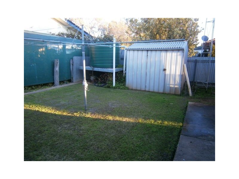 2 Houston Street, Donald VIC 3480