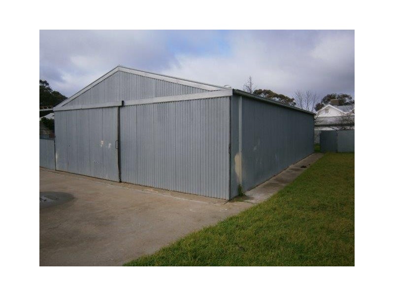 1 Noall Street, Warracknabeal VIC 3393