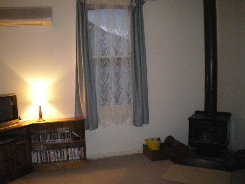 17 Arnold Street, Warracknabeal VIC 3393