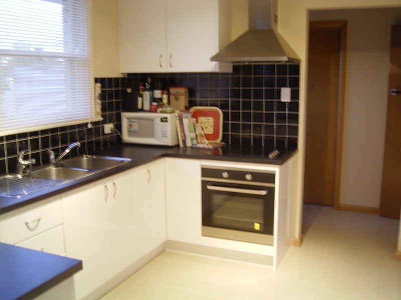 13 Scott Street, Warracknabeal VIC 3393