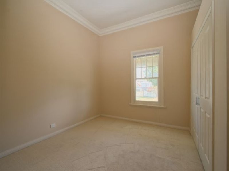 10 Davis Avenue, Nhill VIC 3418