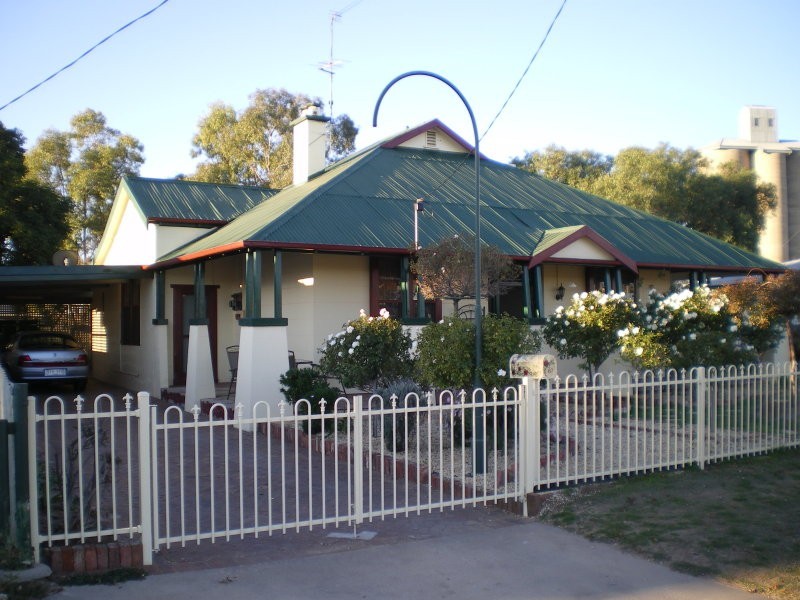67 Broadway Street, Jeparit VIC 3423