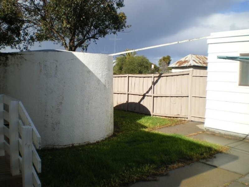 18 Albert Street, Rainbow VIC 3424