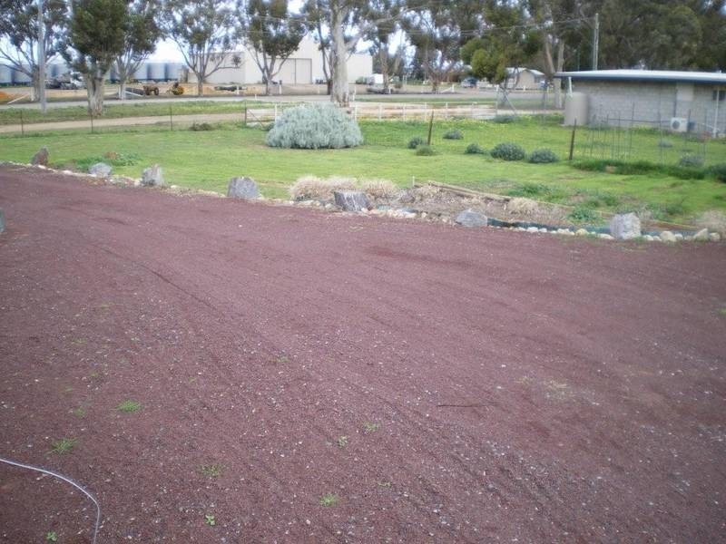 24 Dimboola Road, Warracknabeal VIC 3393