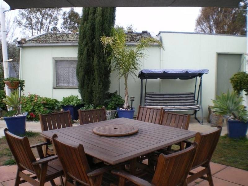 24 Dimboola Road, Warracknabeal VIC 3393