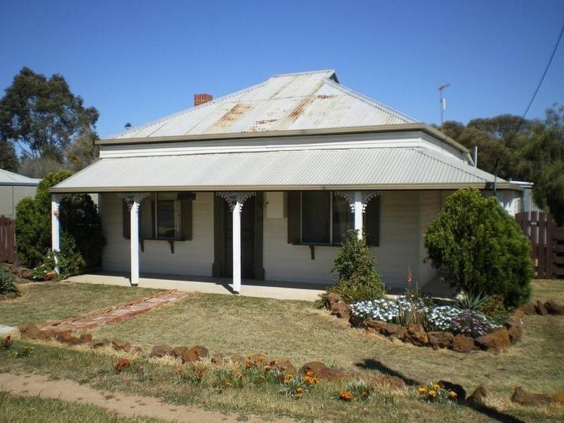 77 Mandeville Street, Hopetoun VIC 3396
