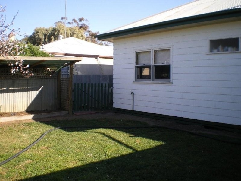 3 Bowman Street, Warracknabeal VIC 3393