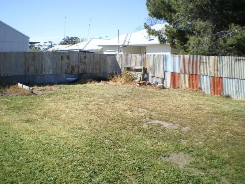 5 Devereux Street, Warracknabeal VIC 3393