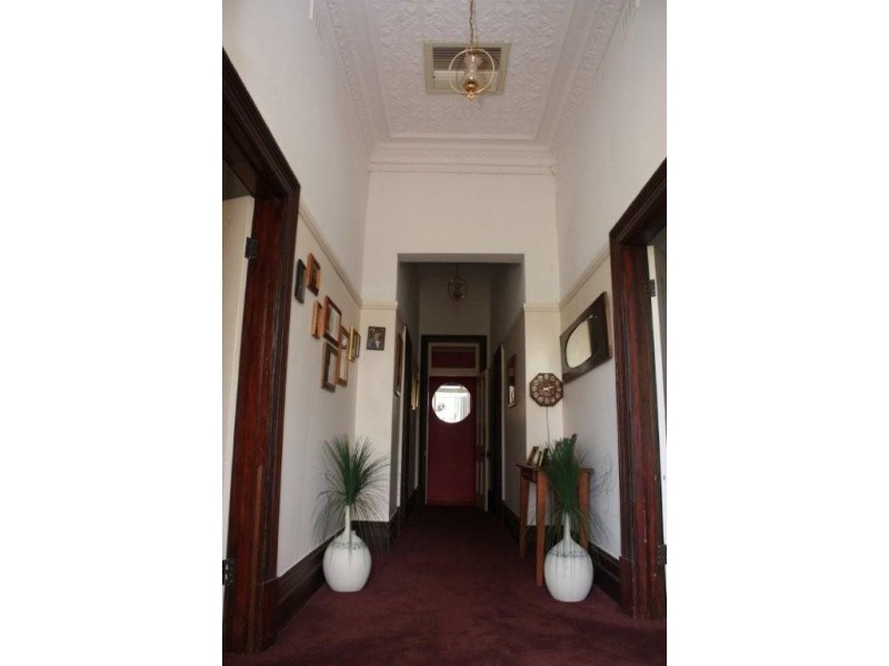 38 Woolcock Street, Warracknabeal VIC 3393