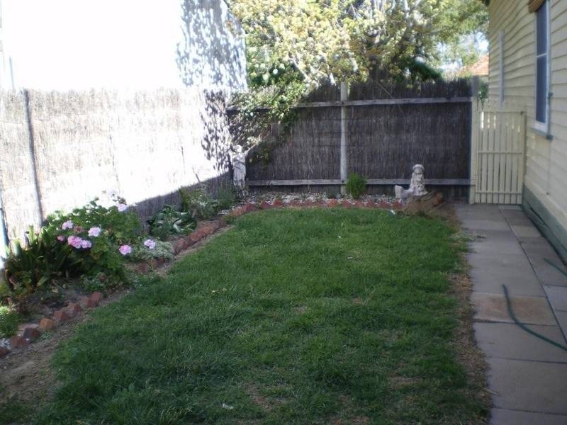 38 Woolcock Street, Warracknabeal VIC 3393