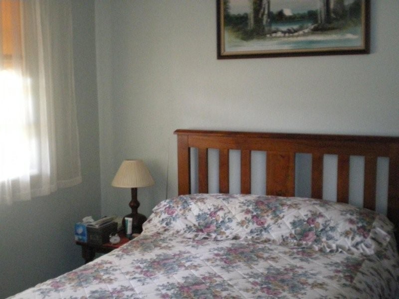 96 Craig Avenue, Warracknabeal VIC 3393