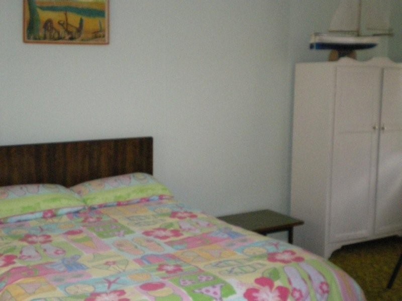 96 Craig Avenue, Warracknabeal VIC 3393