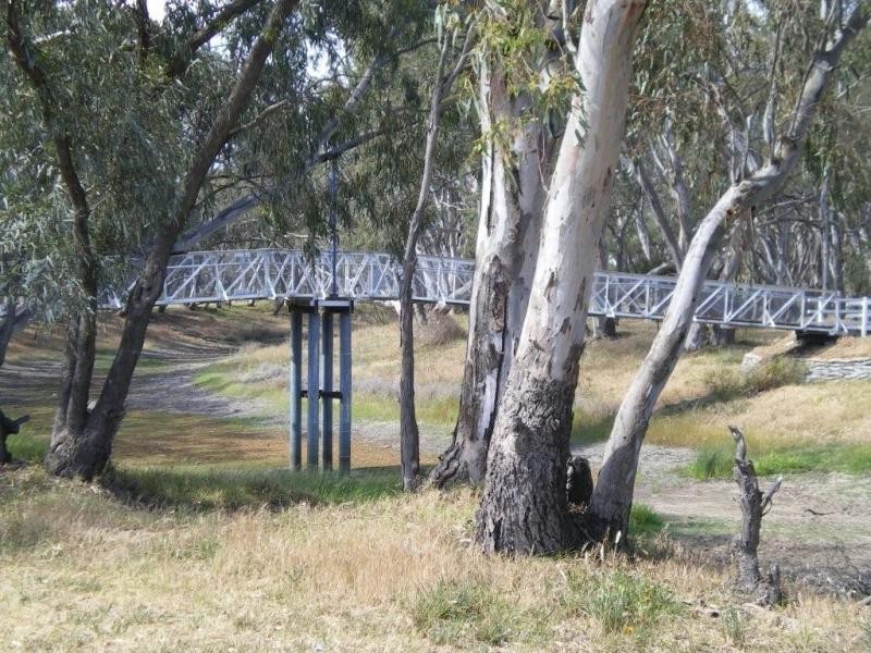 96 Craig Avenue, Warracknabeal VIC 3393