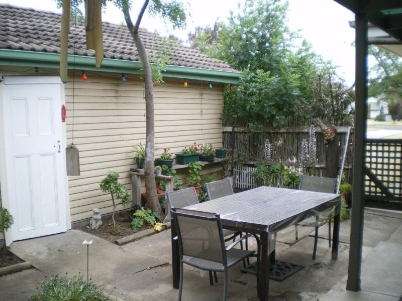 118 Jamouneaux Street, Warracknabeal VIC 3393