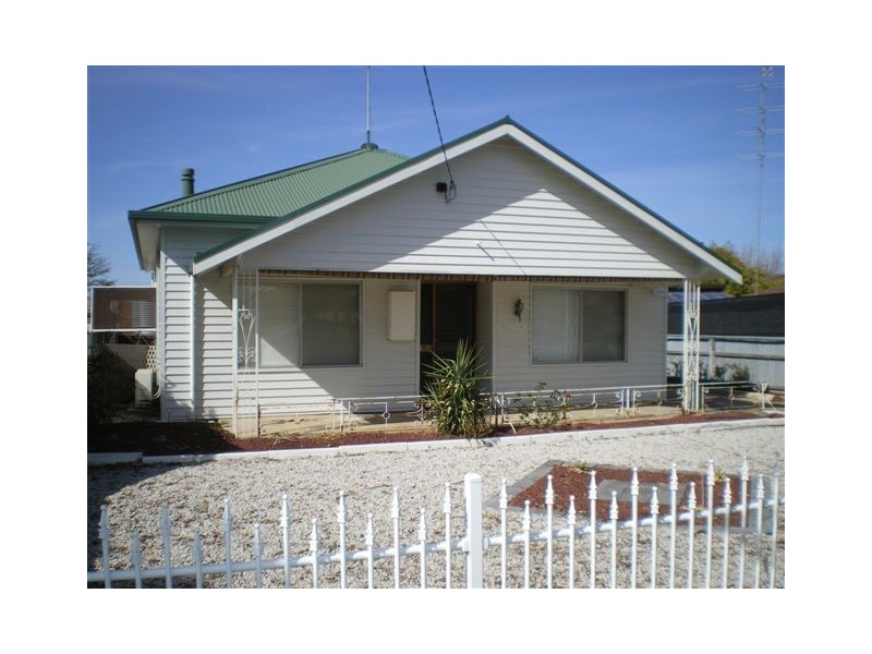 59A Devereux Street, Warracknabeal VIC 3393