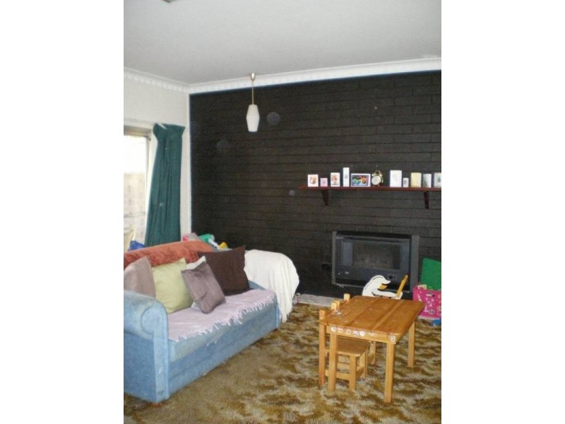 34 Church Street, Nhill VIC 3418