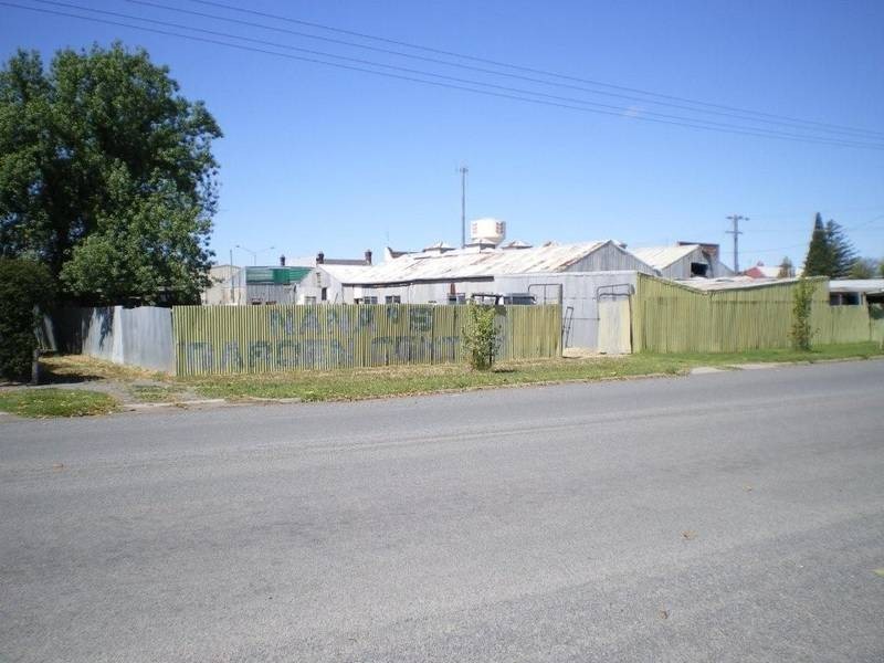 18 Woolcock Street, Warracknabeal VIC 3393