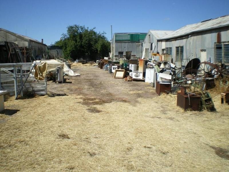 18 Woolcock Street, Warracknabeal VIC 3393