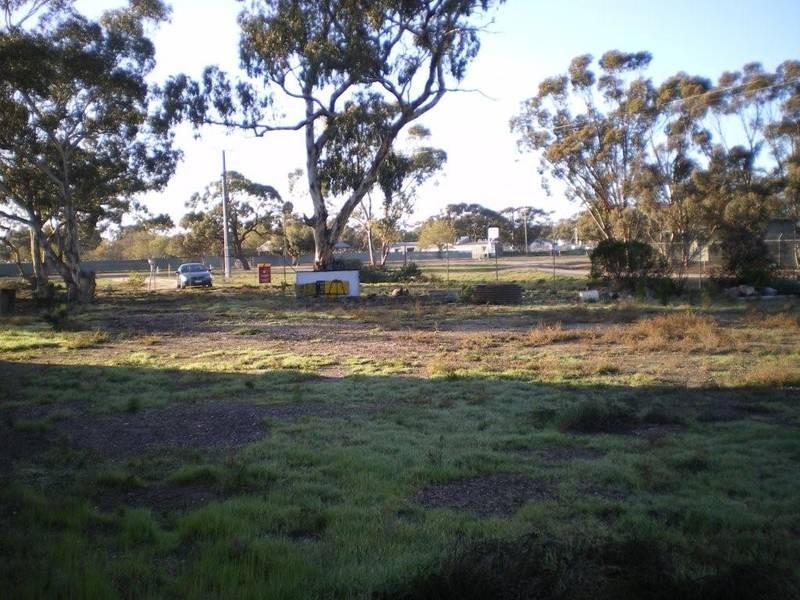 85 Henty Highway, Warracknabeal VIC 3393