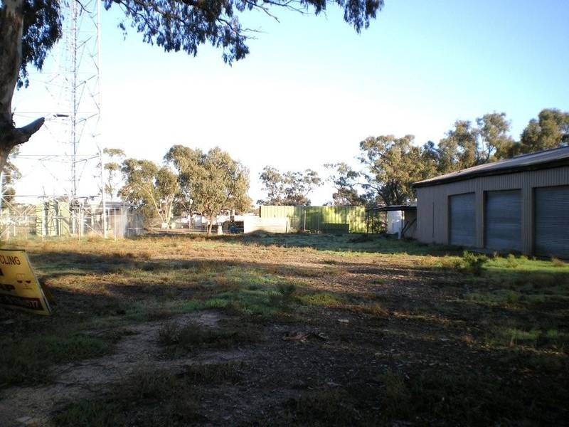 85 Henty Highway, Warracknabeal VIC 3393