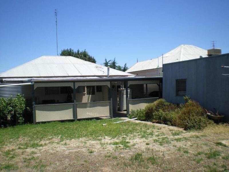 57A Molyneaux Street, Warracknabeal VIC 3393
