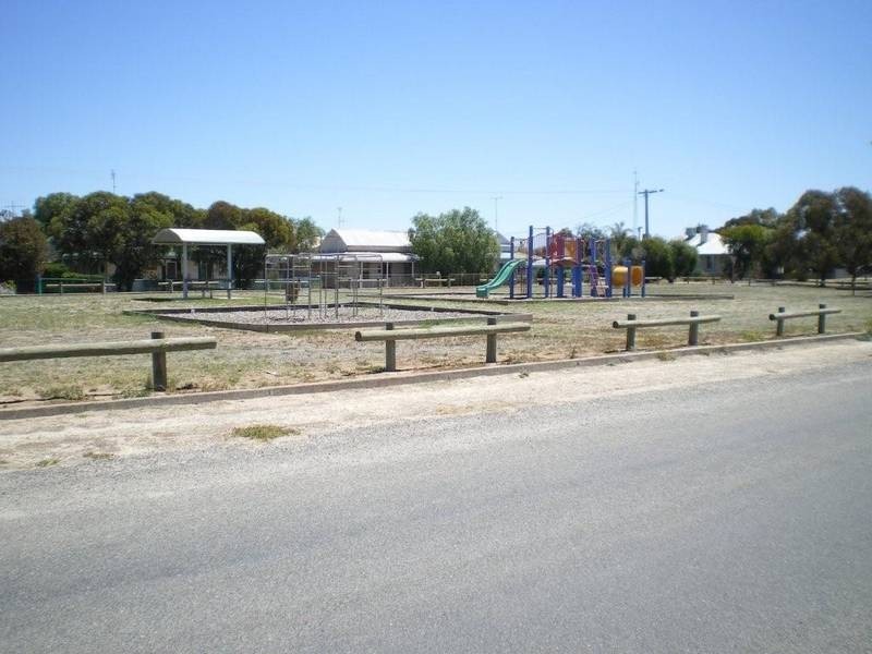 57 Broadway Street, Jeparit VIC 3423