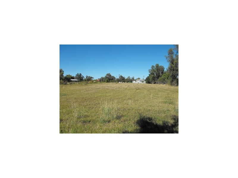 31 Greenbah Road, Moree NSW 2400