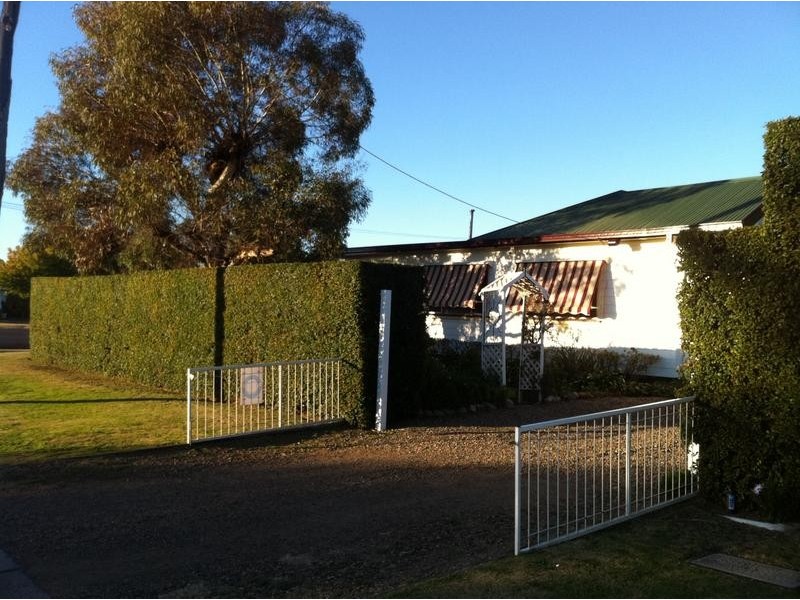 70 Anne Street, Moree NSW 2400