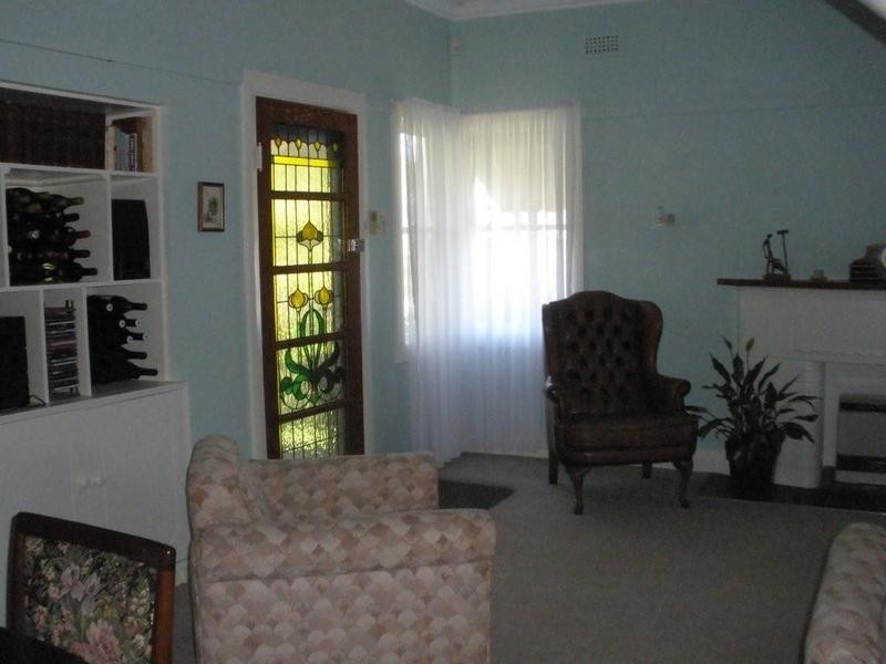 9 Edward, Moree NSW 2400