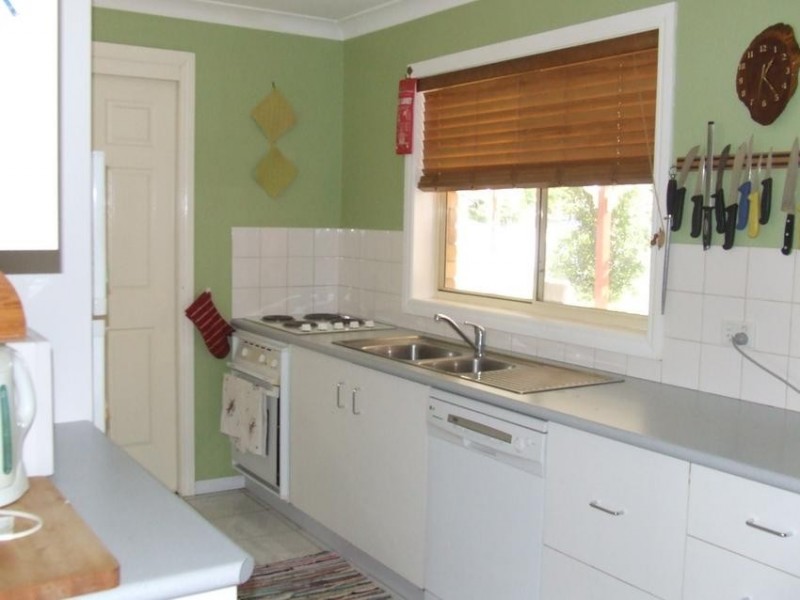 7 Shaftesbury Ave, Moree NSW 2400