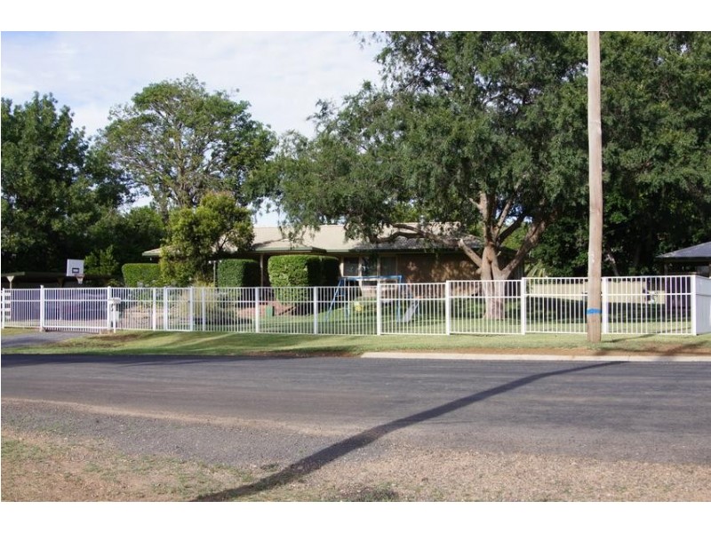 17 Boonery, Moree NSW 2400
