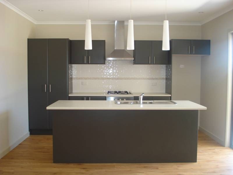 1/4a Market Street, Miners Rest VIC 3352