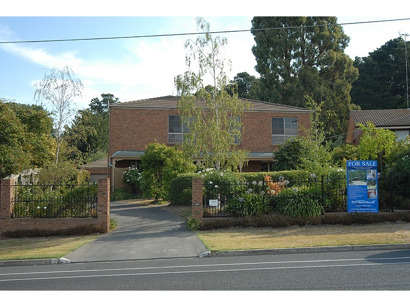 822 Chisholm Street, Black Hill VIC 3350