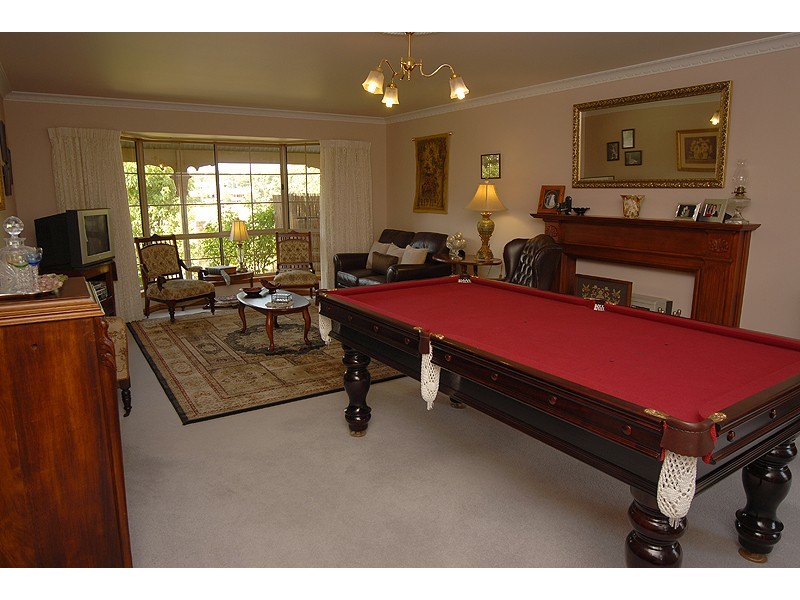 822 Chisholm Street, Black Hill VIC 3350