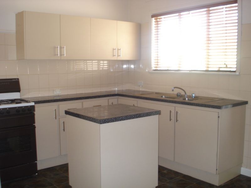 3 Essex Street, Wendouree VIC 3355