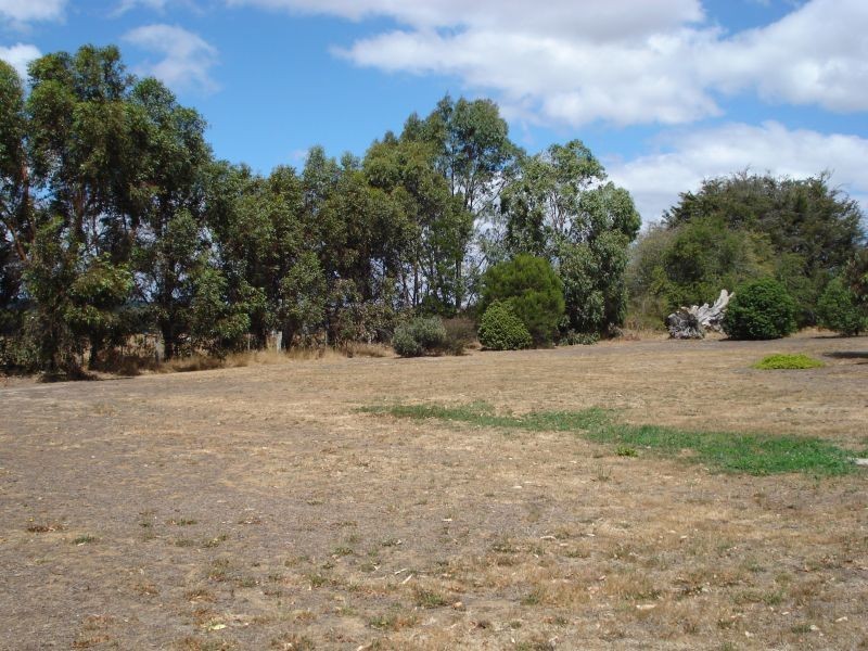 702 Gillies Road, Sulky VIC 3352