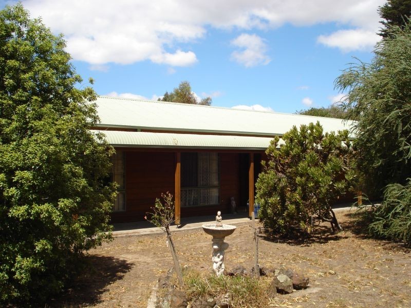 702 Gillies Road, Sulky VIC 3352