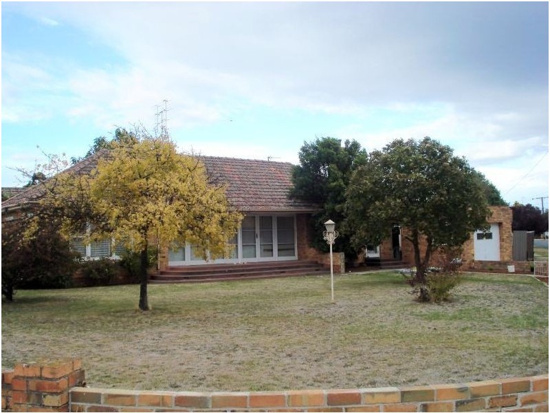 255 Dowling Street, Wendouree VIC 3355