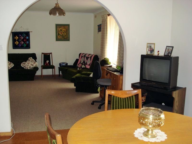 8 Weeah Court, Sebastopol VIC 3356