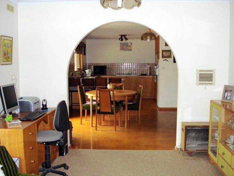 8 Weeah Court, Sebastopol VIC 3356