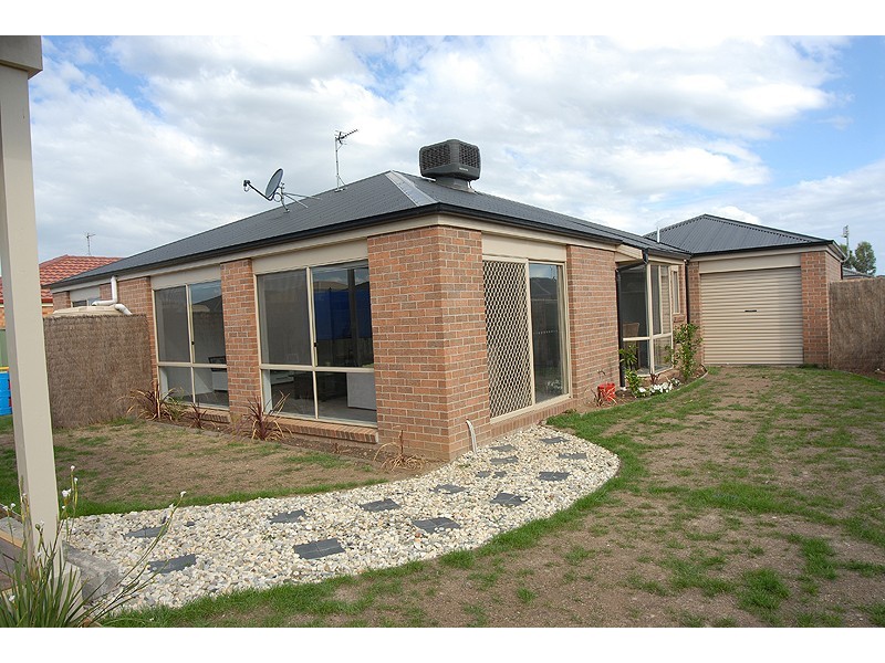 3 Delaney Drive, Miners Rest VIC 3352