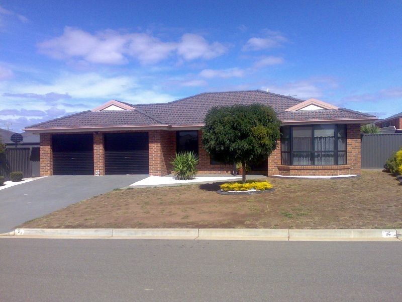 2 Osborne Court, Miners Rest VIC 3352
