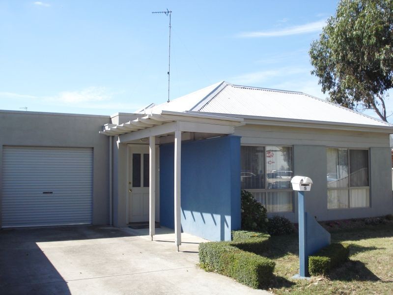 5 Waverley Lane, Mount Clear VIC 3350