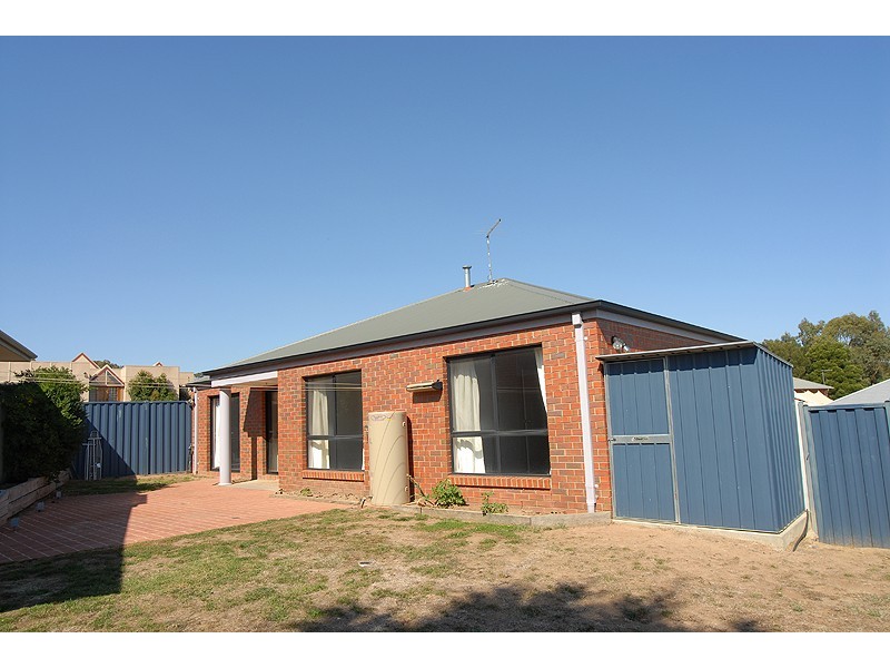 1 Bellbird Court, Mount Helen VIC 3350