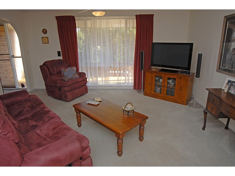 122 Jasmine Drive, Delacombe VIC 3356