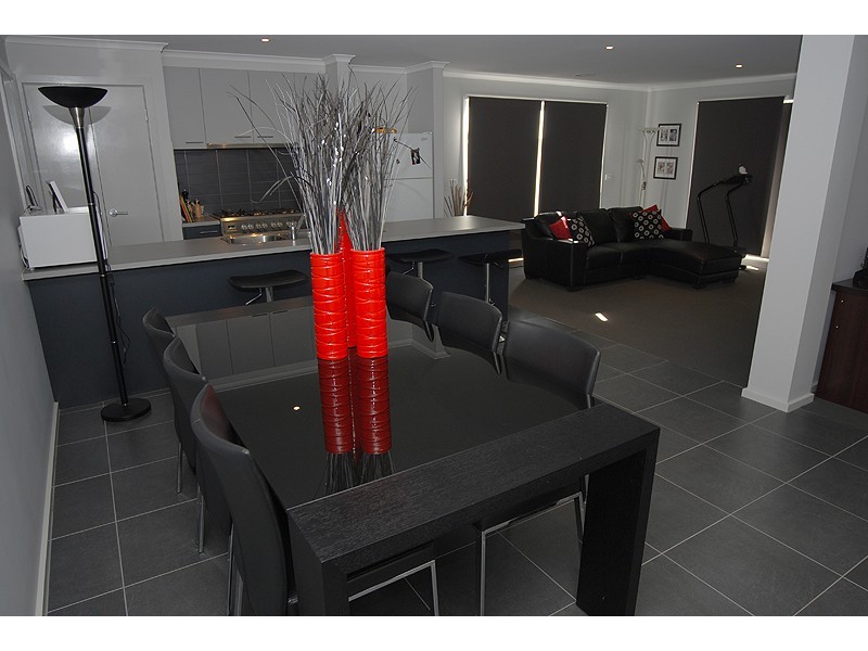 12 Canadian Crescent, Canadian VIC 3350