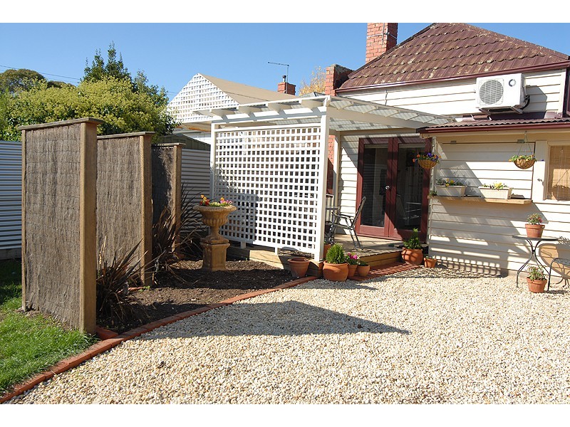 223 Clyde Street, Soldiers Hill VIC 3350