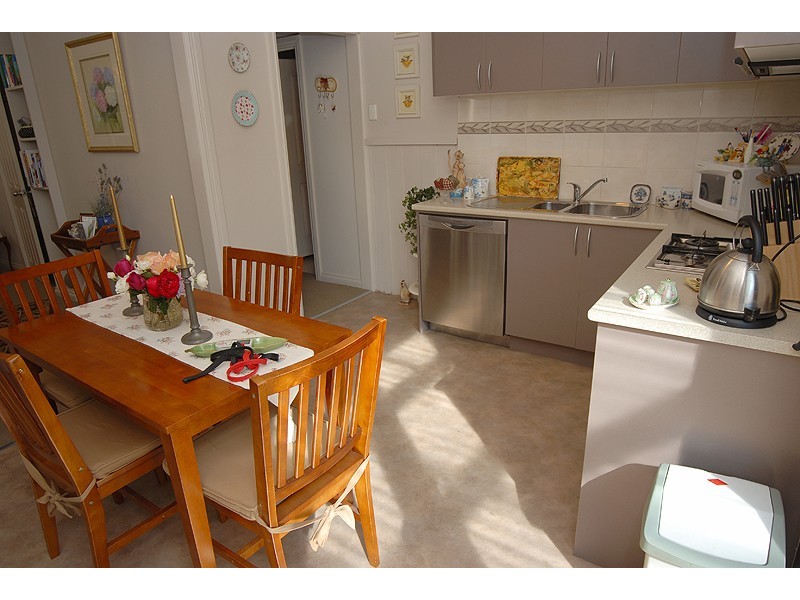 223 Clyde Street, Soldiers Hill VIC 3350