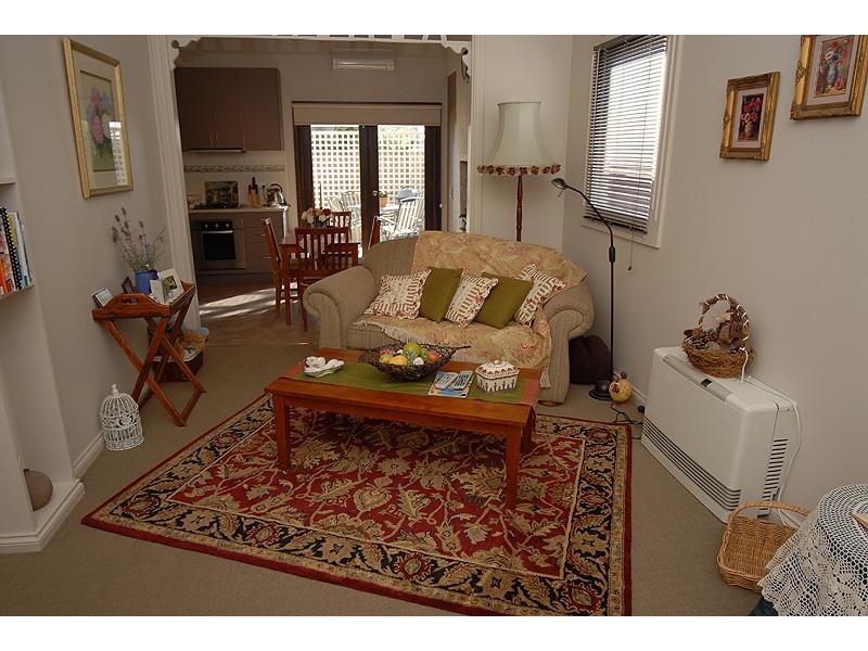 223 Clyde Street, Soldiers Hill VIC 3350